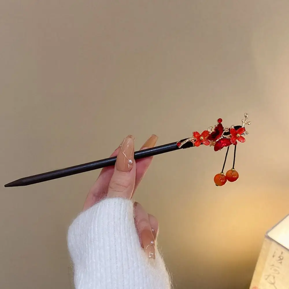 Vintage Retro Red Hair Stick Fashion Handmade Red Rose Fringe Hairpin Senior Sense Multifunction Chinese Hairpin Headwear