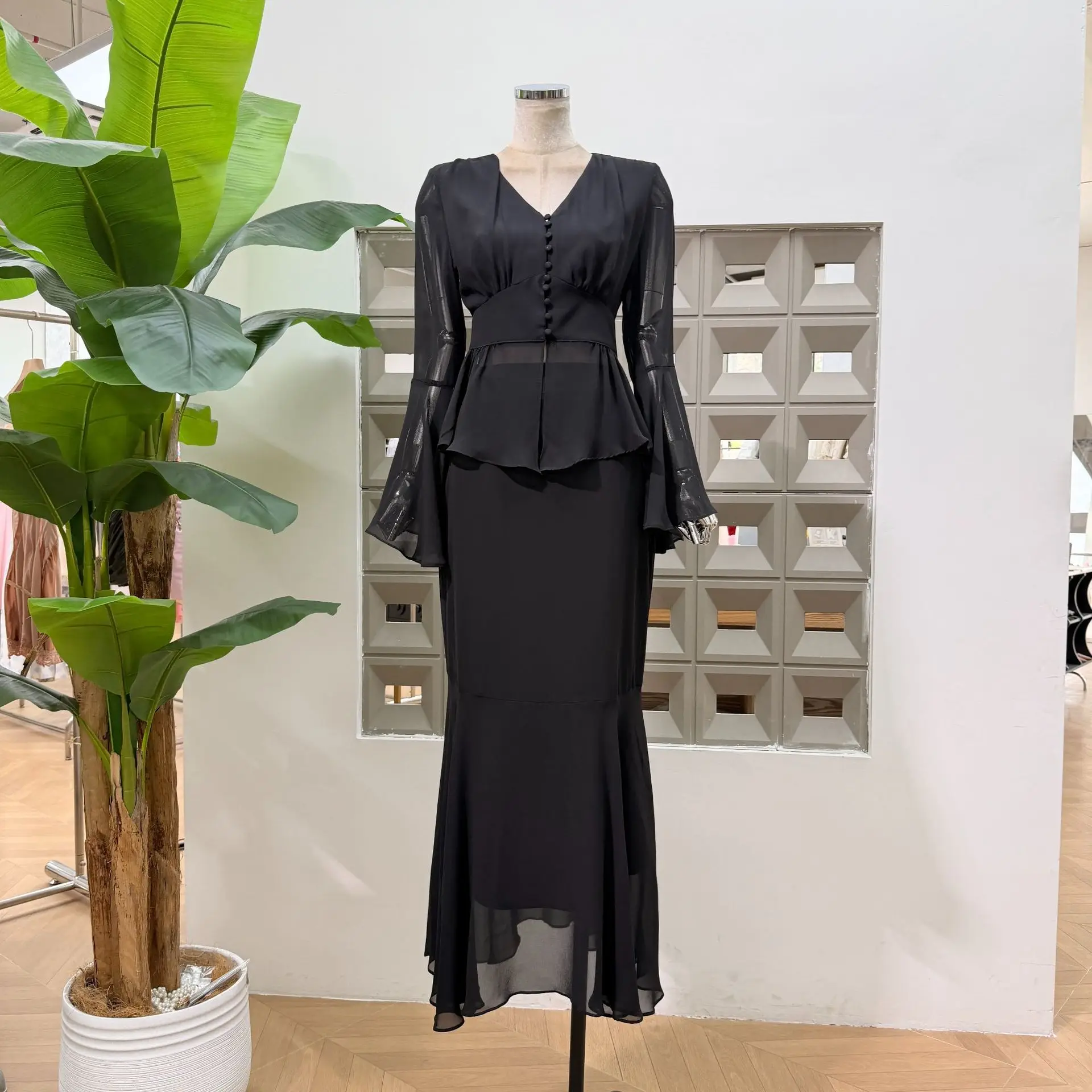 Conjunto de Dos Piezas para Mujer, Blusa de Manga Larga con Botones y Falda de Gasa, para Otoño, Ideal para Fiestas, Graduaciones, Cumpleaños, Cócteles