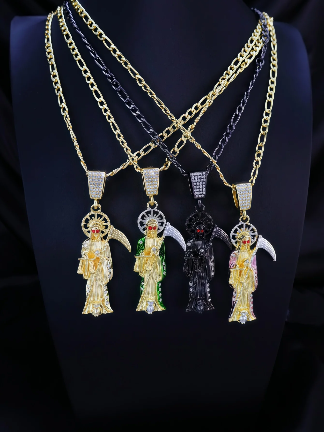 1Pc Santa Muerte Necklace Figaro Chain Santisma Muerte Pendant/Charm St. Jude Men\'s Women\'s Necklace