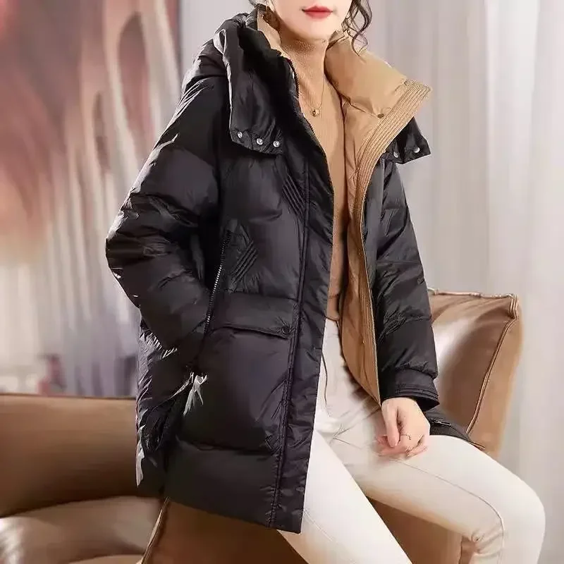 

2025 European Fashion Winter New Women's Down Jacket Loose Commuting Hooded Slim Fit Jacket