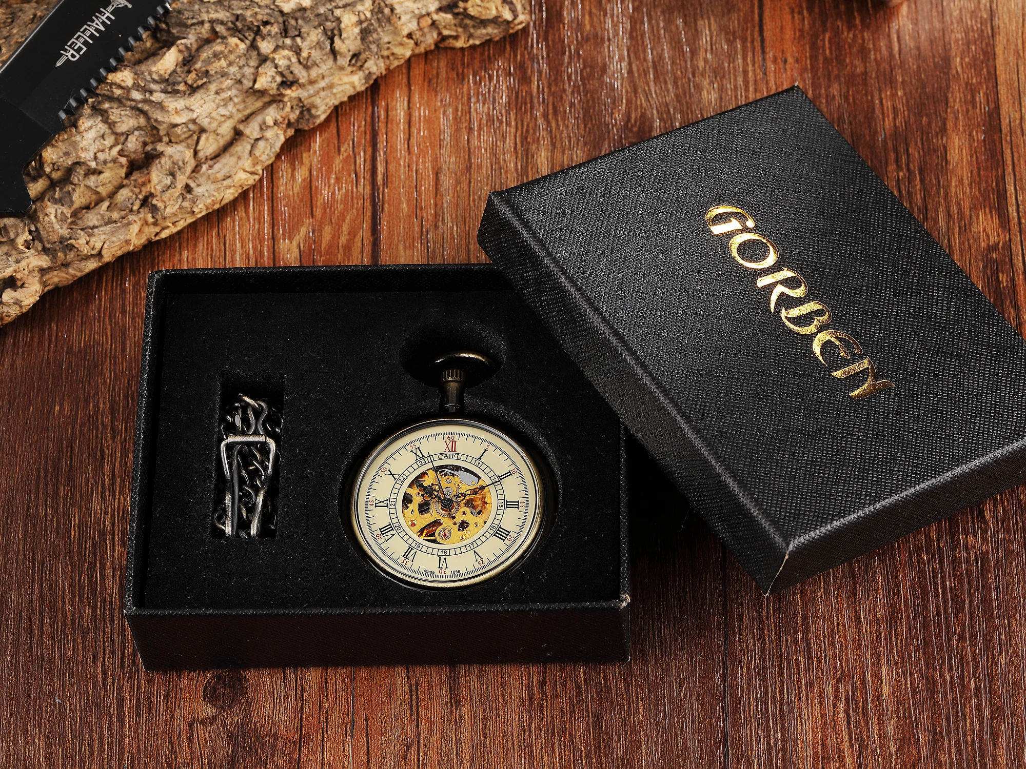 Gold Retro Hand-WInd Mechanical Luxury Pocket Watch Hollow Steampunk Watches Roman Numerals Clock With Fob Chain Reloj Hombre