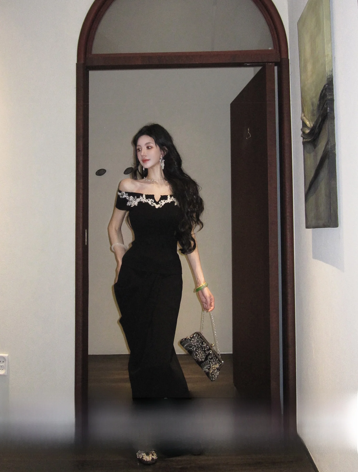 

New Chinese Sle Acetate Crepe f Skirt Women's Folded Skirt Ci Commuting H-Line Straight Tube Summer 2025 Made in China