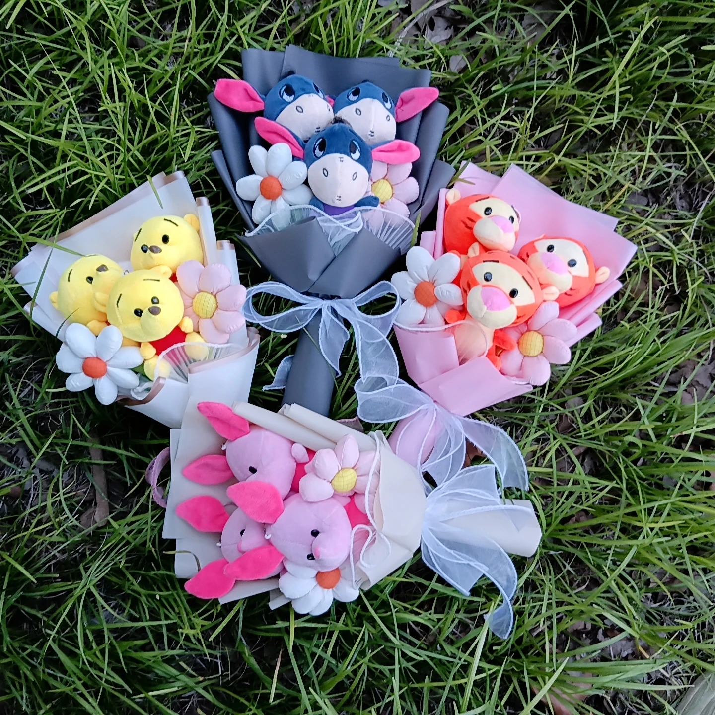 

Disney Winnie the Pooh Piglet Bouquet Anime Eeyore Plush Doll Cartoon Tigger Stuffed Doll Valentine Christmas Gifts