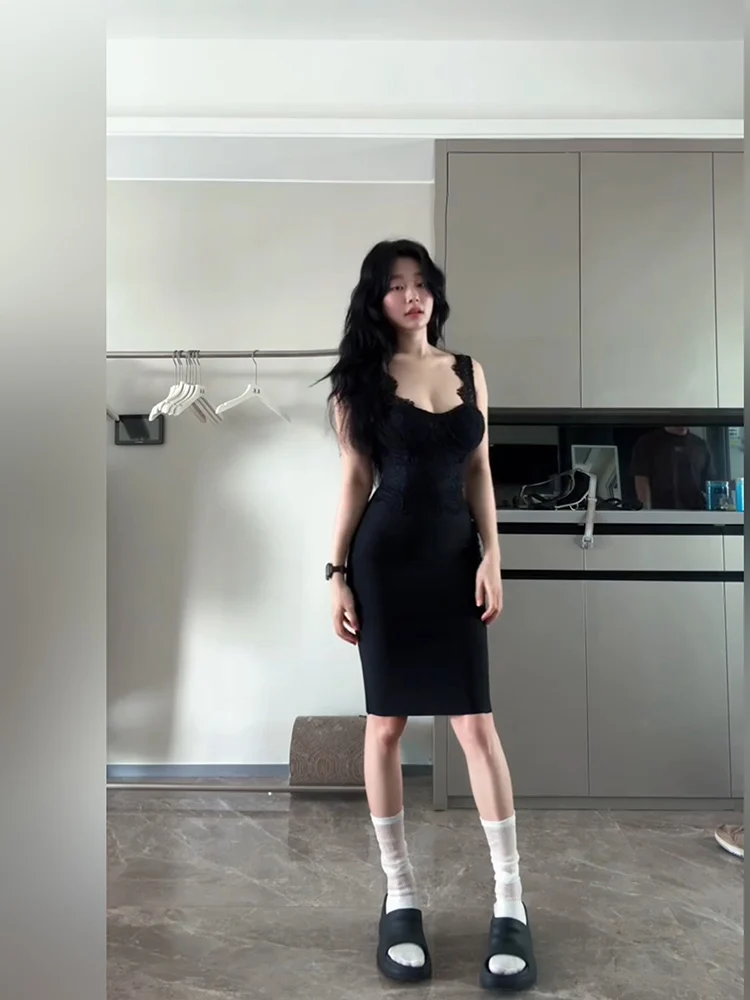 

Sexy Slimming Lace Crop Top And Skirt Set for Plump Women Summer Hot Girl High Waist Commute Style Fashionable Office Wear