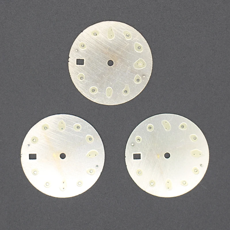 YEJIAOLAN 28,5 mm schwarz-grün-blaues Zifferblatt C3 Uhrenzifferblätter für NH35 NH36 4R35 4R36 7S Mingzhu2813 DG2813 3804 ETA2824 PT5000 Uhrwerk – Detail 6