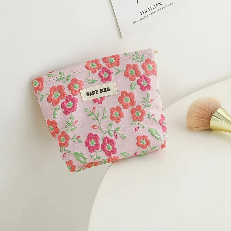 Women\'s Cosmetic Bag Small Pink Flowers Large Capacity Cosmetic Lipstick Storage Bag Portable Coin Purse Commuter Clutch Ins