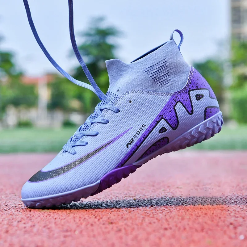 New Men\'s Football Boots Cleats Outdoor Sport Training Soccer Shoes Long Spikes FG/TF Boys Non Slip Match Futsal Comfortable