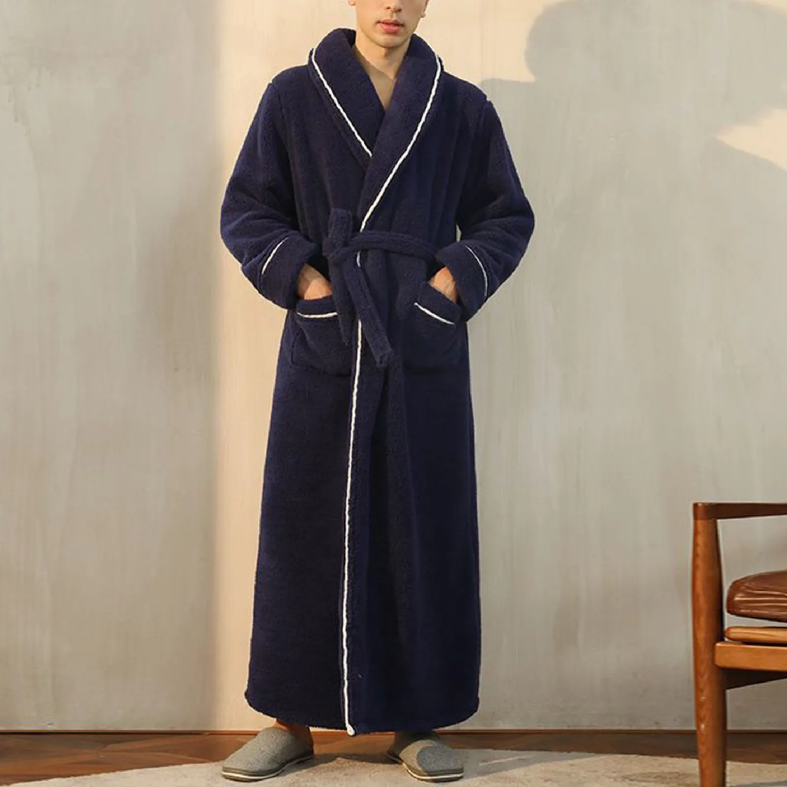 

Thickened Flannel Men Robe Sleepwear Autumn Winter Warm Coral Fleece Bathrobe Gown Nightwear Loose Casual Home Wear Loungewear