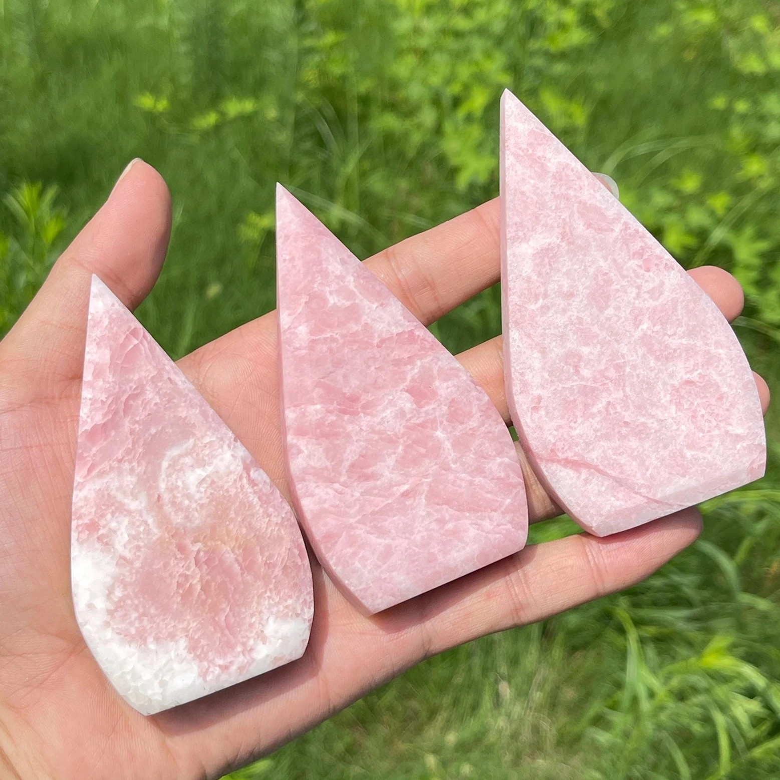 Natural Pink Opal Teardrop-Shaped Carving, Spiritual Crystal, Crystal Decoration, Home Decor, Christmas And Other Holiday Gifts