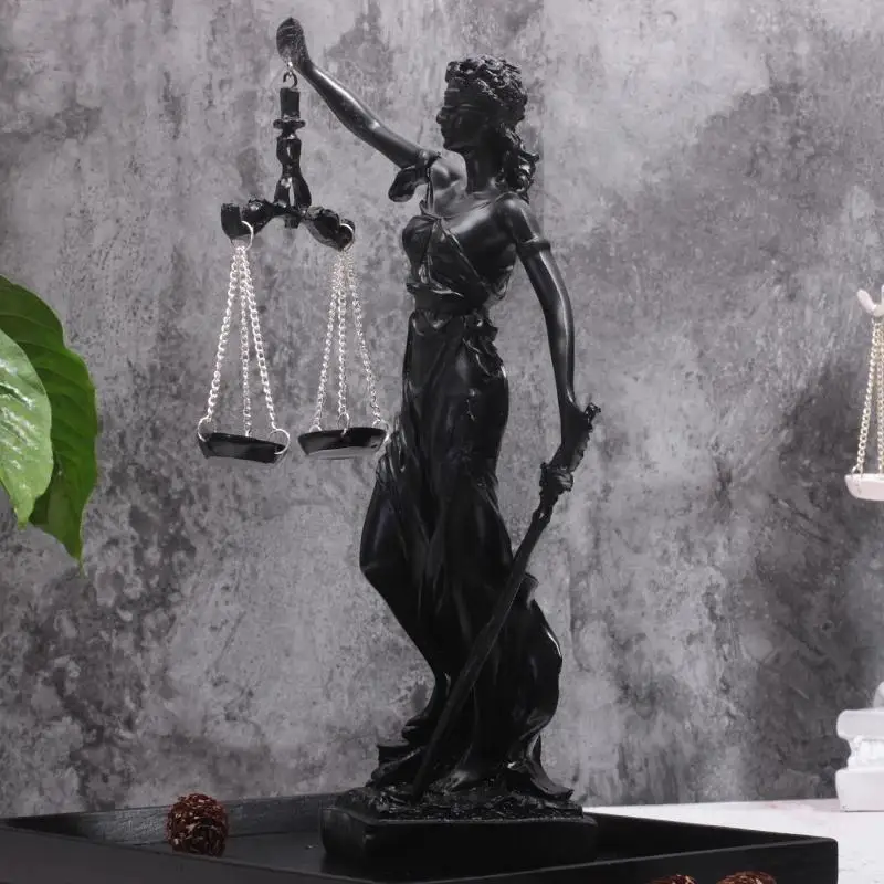 Greek Mythology Goddess of Justice and Fairness Retro Sculpture Realistic Art Resin Crafts Home Decoration Creative Ornaments