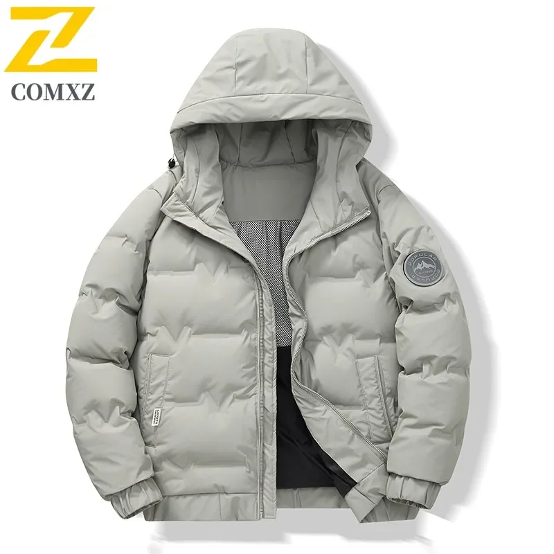 سترة شتوية للرجال من COMXZ كورية عصرية بلون سادة للتزلج دافئة وخفيفة الوزن سترة منتفخة للاستخدام اليومي معطف مبطن بتصميم سميك