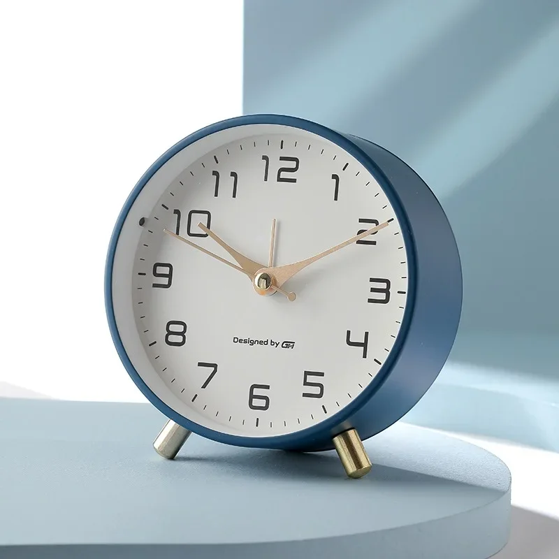 Nordic Luxury Alarm Clock Silent Student Use Frosted Metal Desk Clock Minimalist Clock