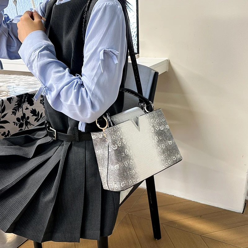 

Функциональный женский рюкзак, водостойкий рюкзак из полиэстера с карманами-органайзерами для пеших прогулок, путешествий и ежедневного использования