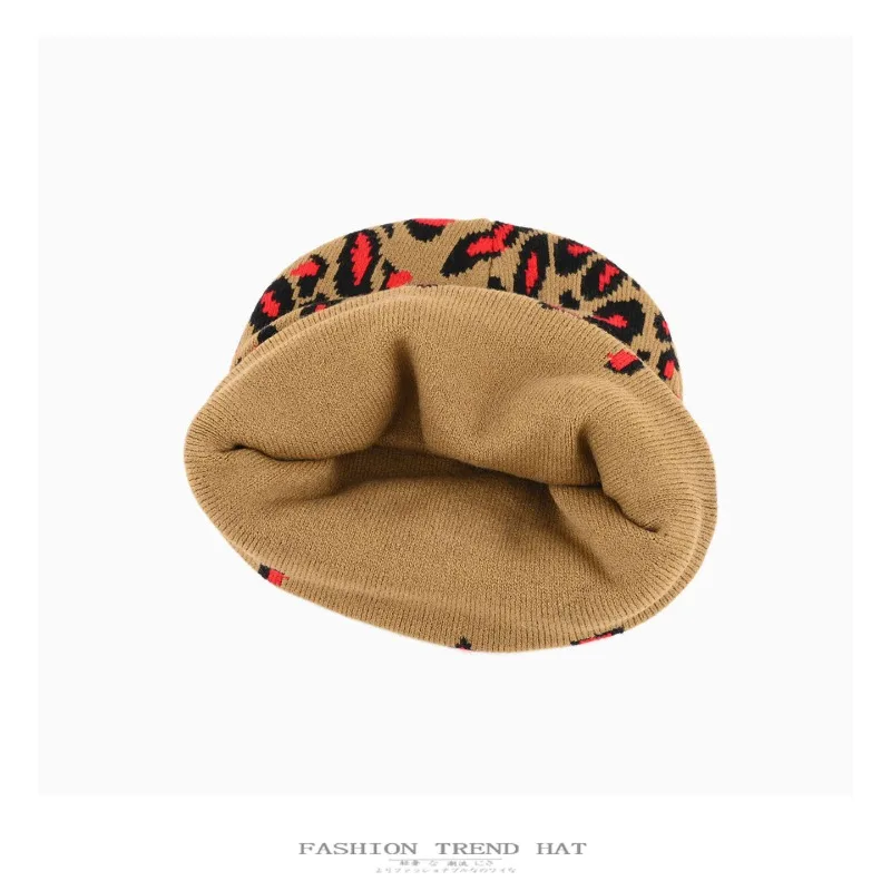 Individuell bestickte Logo-Strickmütze mit Leopardenmuster, warm und ohrenschützend für Herbst und Winter, Hip-Hop-Ohrenschutz-Skull-Beanie. – Detail 8