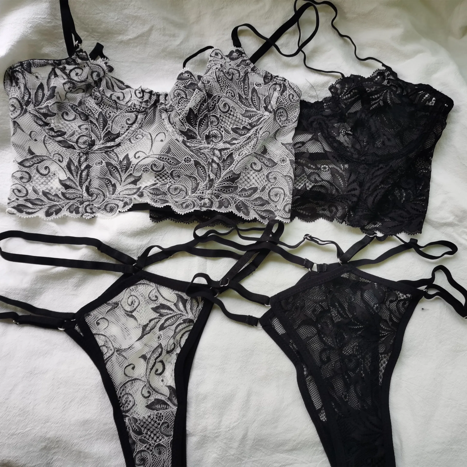 

Sexy female underwear set lace thin sexy transparent bra set ladies g-strings thongs set bra female sexy bra erotic lingerie