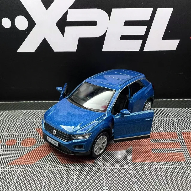 1:36 Volkswagen T-ROC Alloy Car Model Diecast & Toy Vehicles Metal Car Model Simulation Pull Back Collection Childrens Toy F344