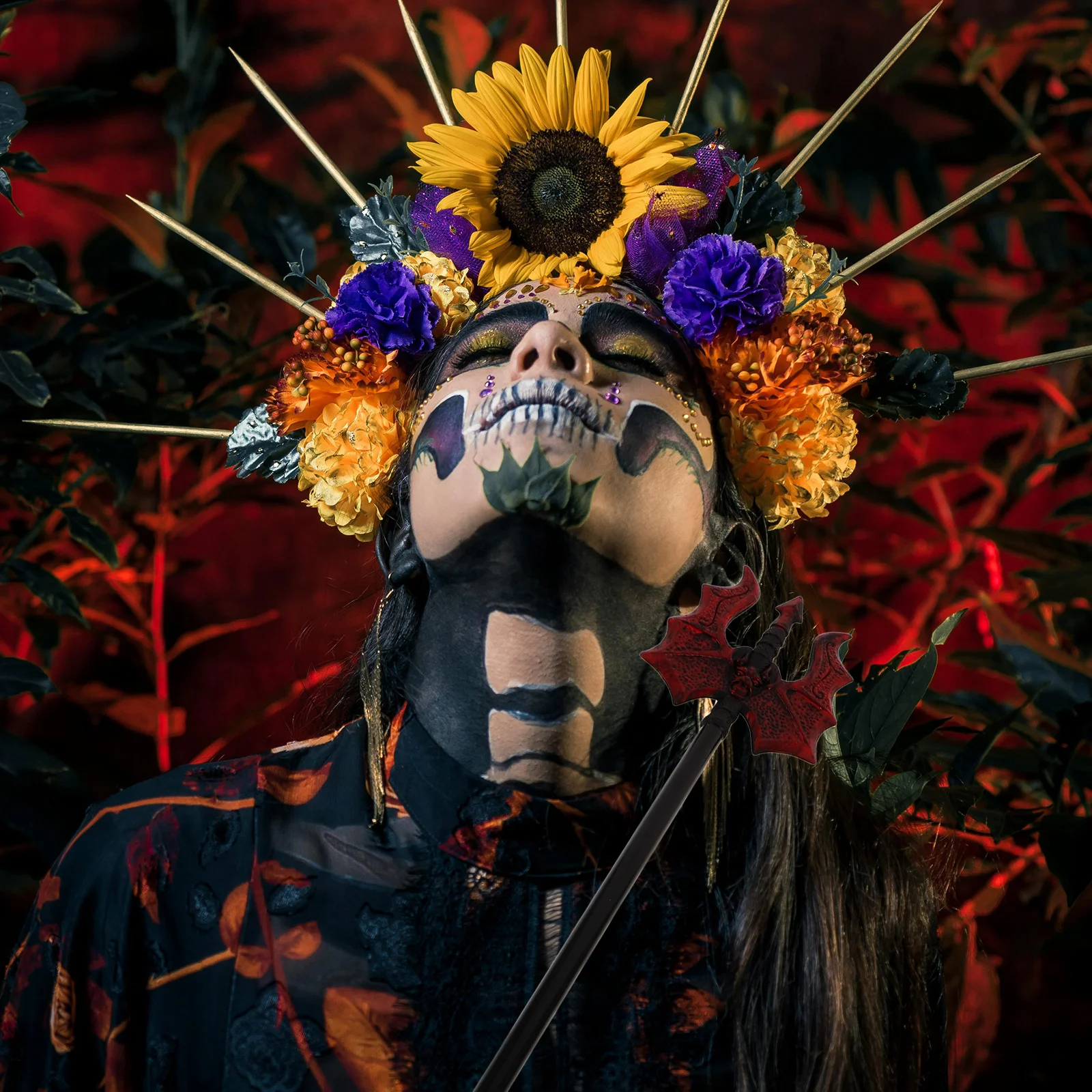 

Halloween Devil Trident Prop Simulation Flame Effect Demon Fork for Cosplay Ghost Festival Halloween Party Favors