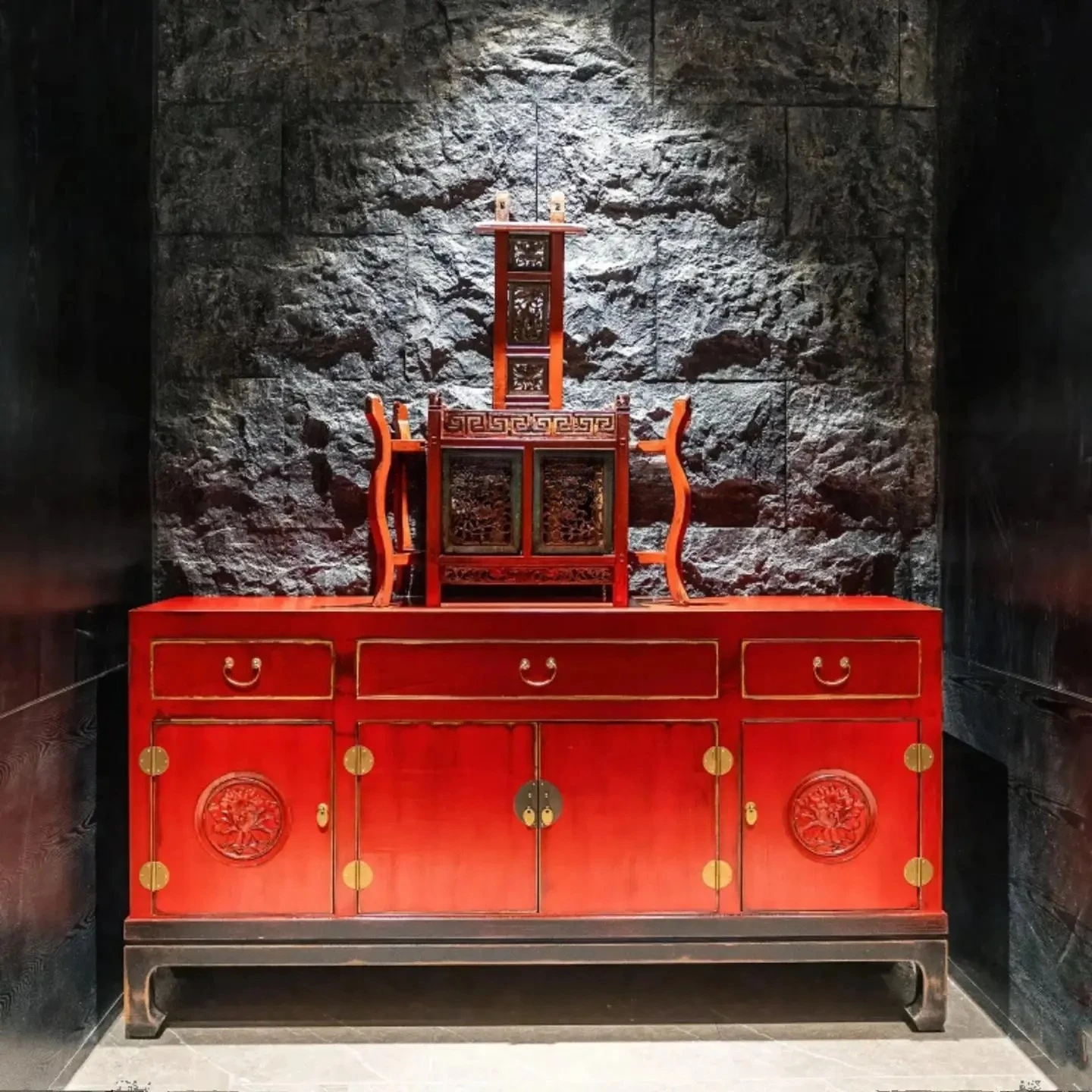 

New Chinese solid wood meal side preparation Chinese red TV retro side cabinet locker