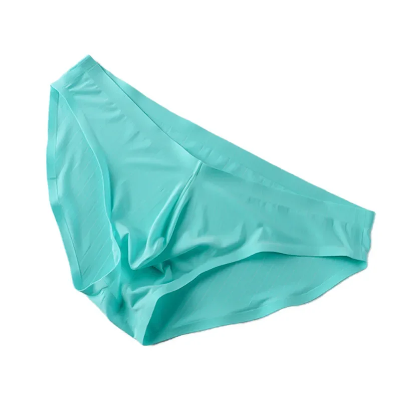 

Men's Sexy Brief Underwear Ice Silk Seamless Utlra-thin Quick Dry Cool Feel Panties Gays Sexy Low Waist U Convex Pouch Underpant