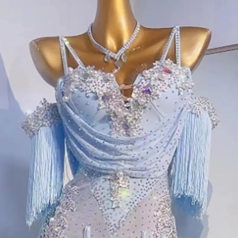 Professionelles Kleid für lateinamerikanischen Tanz, hochwertiges, maßgeschneidertes weißes Hochzeitskleid für den Laufsteg, professionelle Standard-Bühnenkleidung für Damen