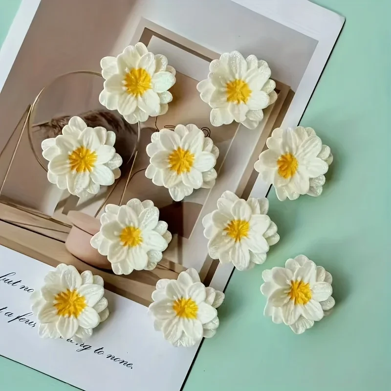 20pcs Cute Resin Flower Fridge Magnets Creatively Designed Home and Kitchen Decoration with Magnetic Attraction Home Accessories