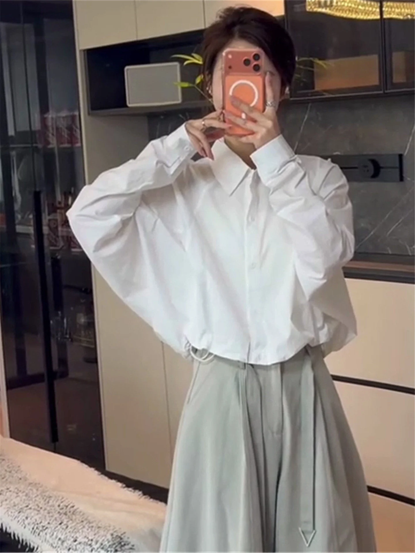 

Casual Style Long Sleeve Short Length Loose Women's Shirt Batwing Sleeve Drawstring Hem Slimming Trendy Top for Spring Summer