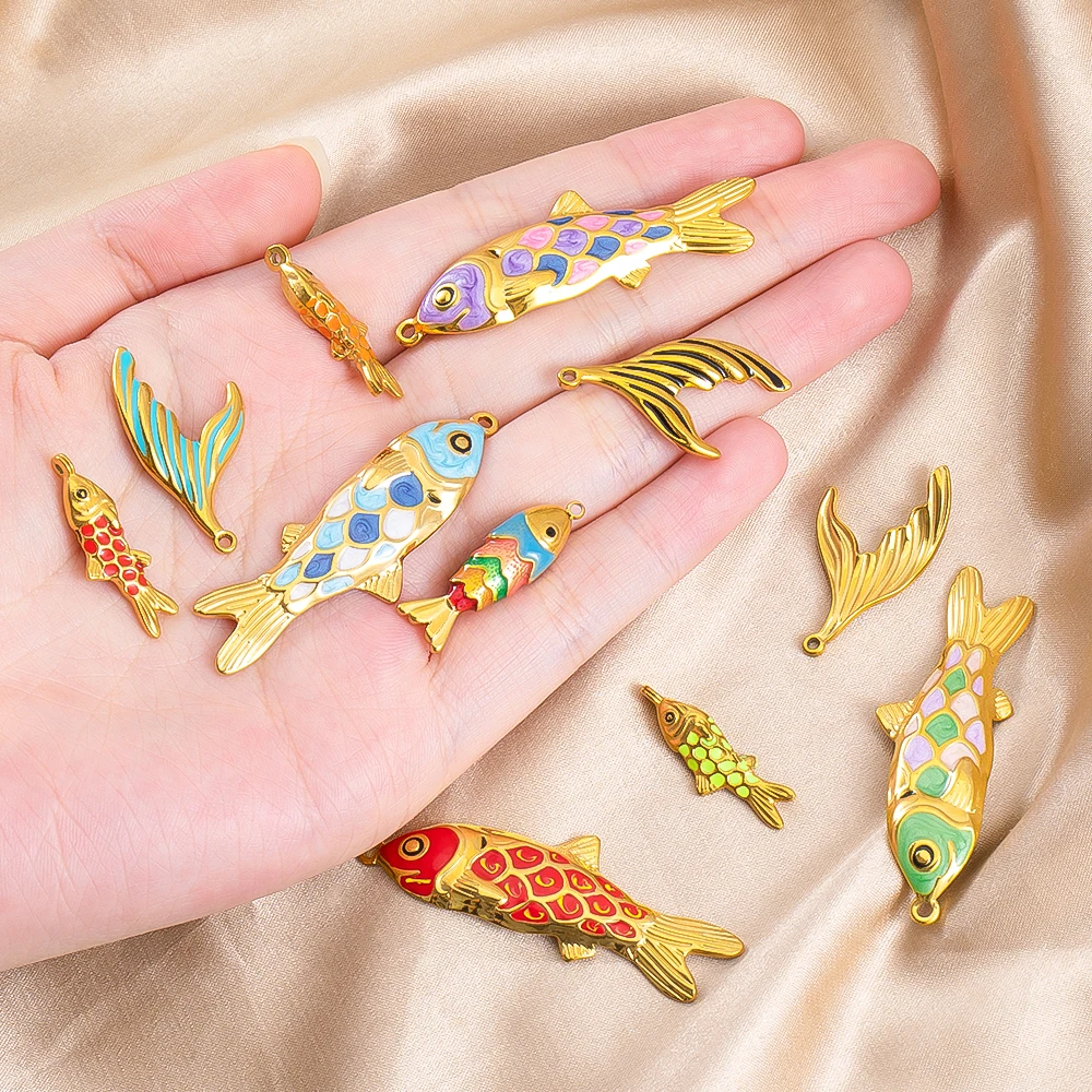

2pcs/Lot Ancient Method Gold Enamel Color Good Luck Koi Pendants For DIY Jewelry Necklace Bracelet Pendant Accessories Wholesale
