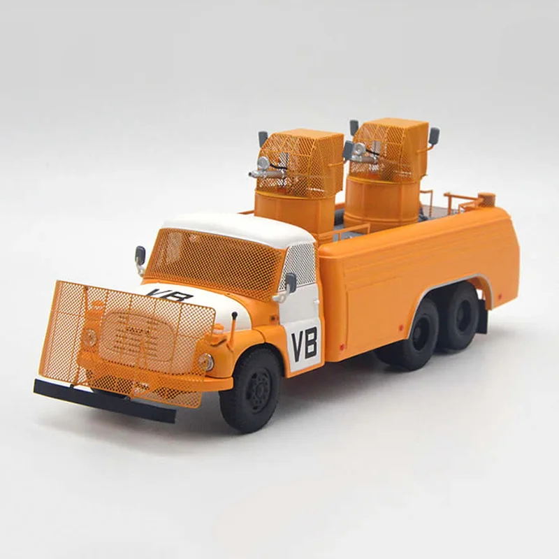 1:43 Scale Diecast Alloy Tatra T148 Riot Water Cannon Truck Toy Cars Model Classic Adult Collection Souvenir Gift Static Display