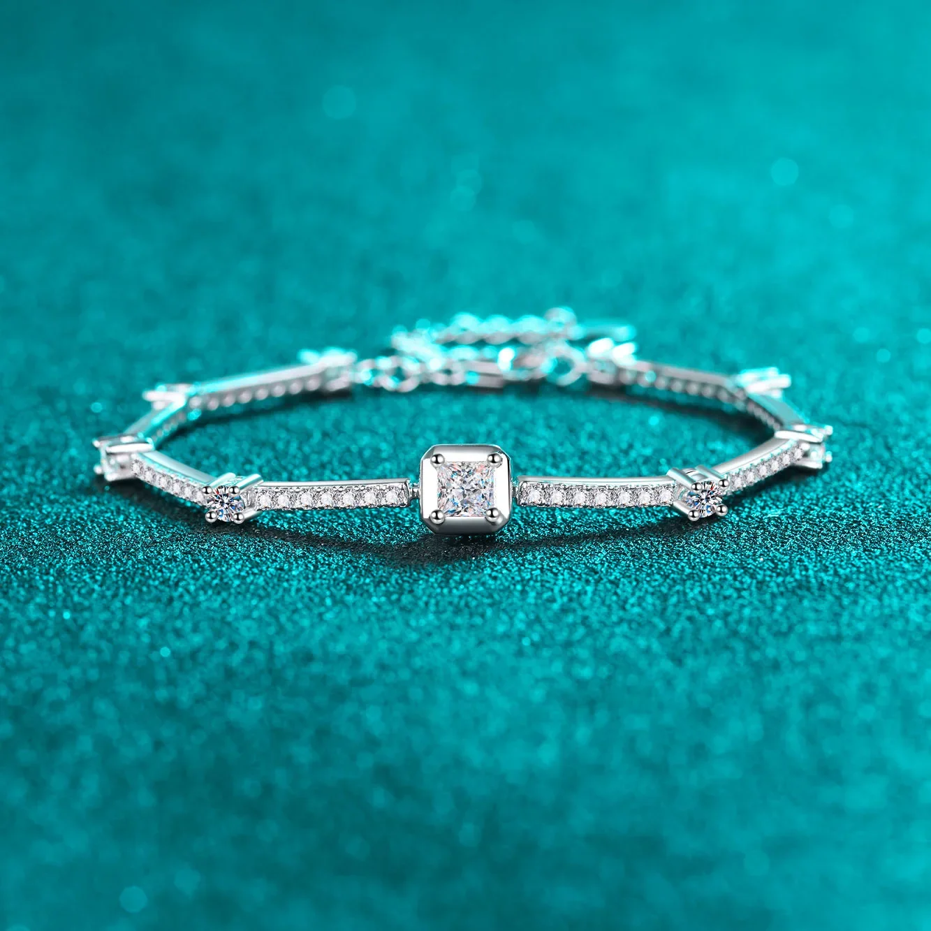 

1.88 Ct Moissanite S925 Sterling Silver Bracelets for Women Plated Pt950 Bamboo-chain Adjustable Lover's Gift Jewelry Wholesale