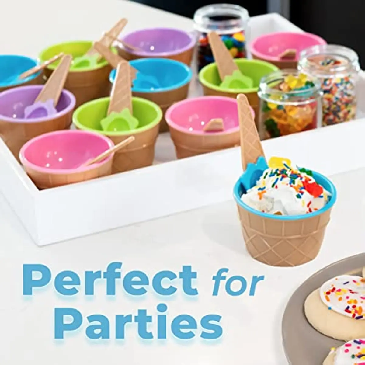 4pcs Vibrant Colors Ice Cream Bowls and Spoons Set Includes Sundae Kit for Summer Holiday Parties Ice Cream Bowl Gift Decoration