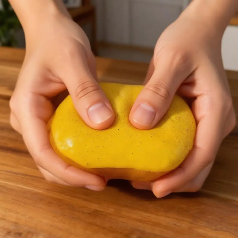 Zachte Tender Toast Langzaam Stijgende Kleverige Bes Aardbei Toast Maïs Brood Knijp Speelgoed Fidget Speelgoed Stress Release Hand Relax Gift