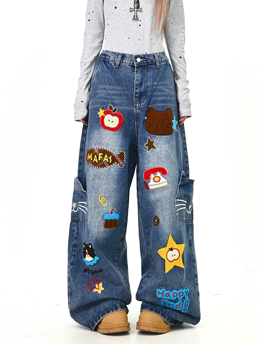 

Cartoon Embroidered Towel Loose Wide Leg Jeans Women's Spring 2026 New Sle Comfortable Bf Korean Street Faion Jeans