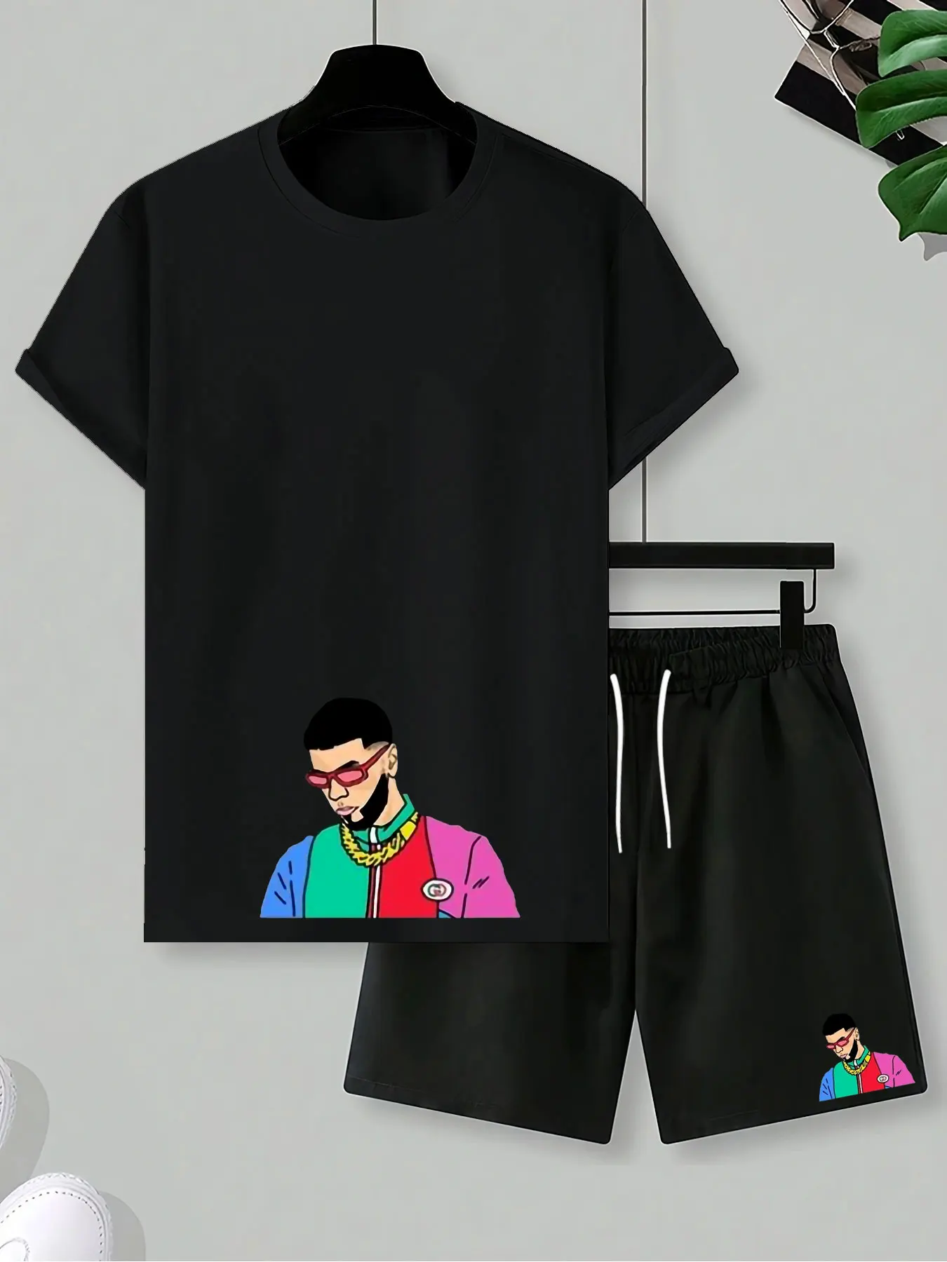 

2025 FashioncasualsЛетний спортивный костюм на открытом воздухеМужская дышащая футболка шортыПовседневный модный комплект из двух предметов