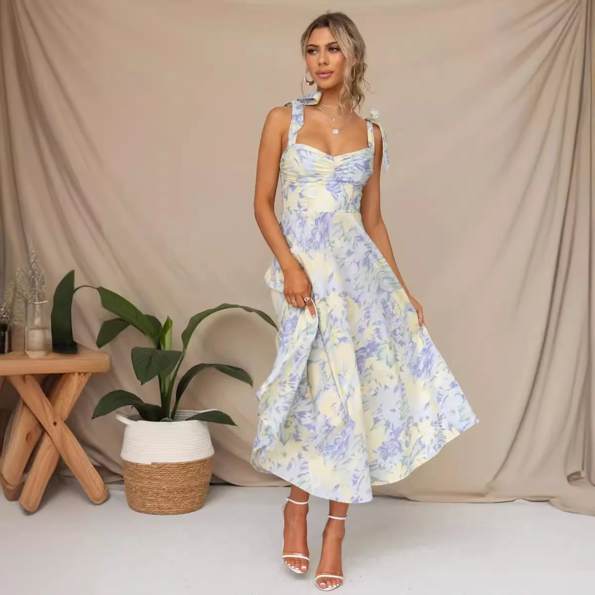 

French Elegant Print Spaghetti Strap Dress Women Sexy V-neck Backless Bowknot Leace-up Long Dresses Temperament Vestidos Female