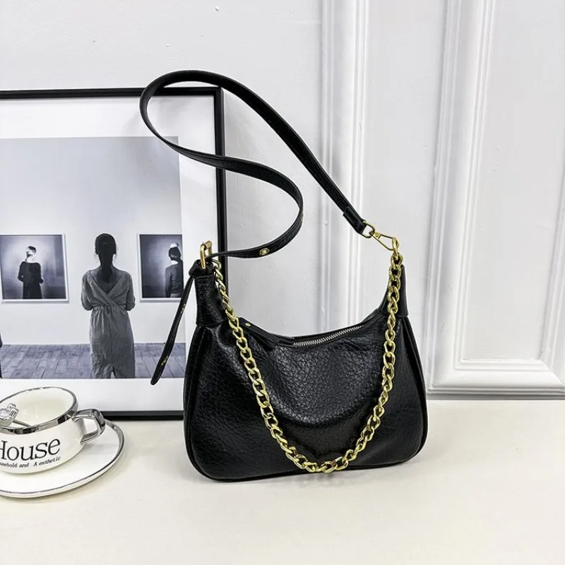 

Fashionable Designer Luxury Diaper Bags For Women Large Capacity Leather Shoulder Bag Elegant Minimalist Vintage Classic
