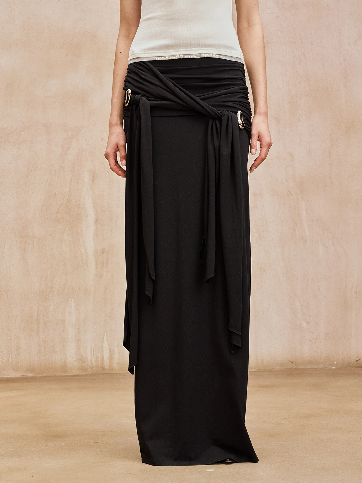 

Элегантная длинная юбка Ele Lazy для женщин: модная, с металлическим поясом, утягивающая, миди, креативный индивидуальный стиль, повседневная, для работы и отдыха на природе