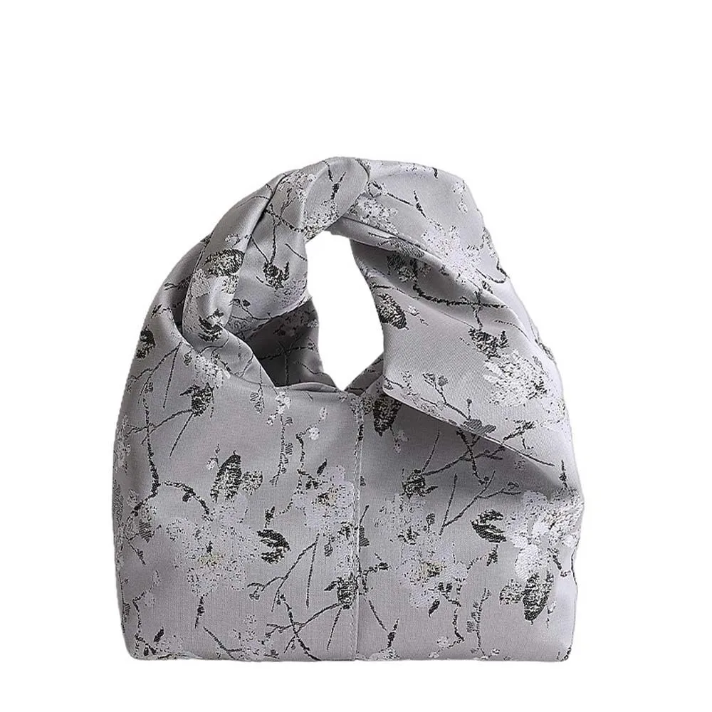 

Summer Embroidered Chinese Style Handbag with Magnetic Buckle Zipper Pea Purses Polyester Luxury Cheongsam Wrist Bag Women