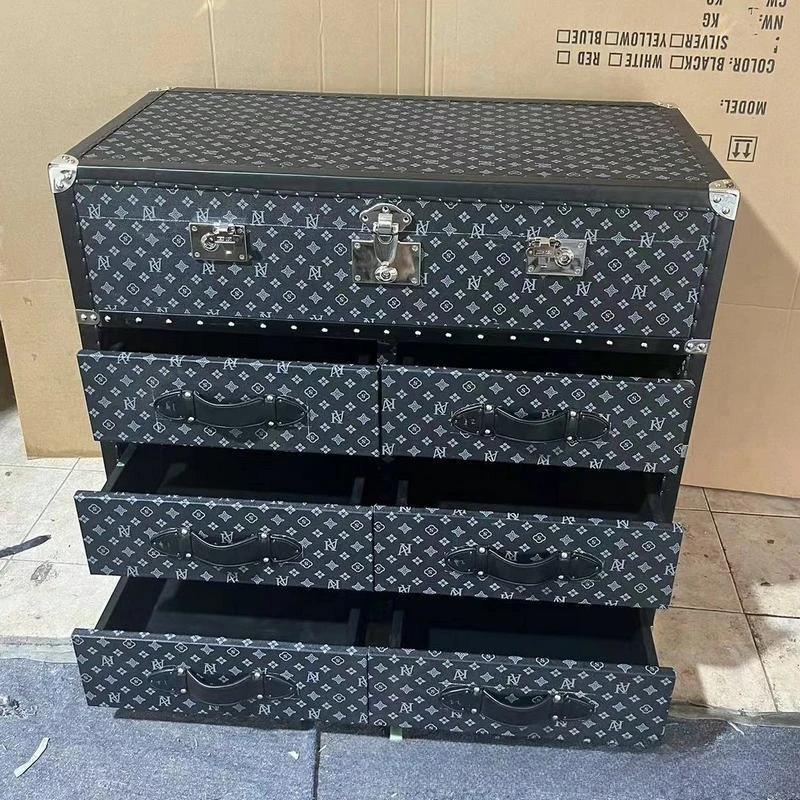 

presbyopia leather hard box, chest type, American side locker, cigar bar, antique leather box type storage cabinet in the room
