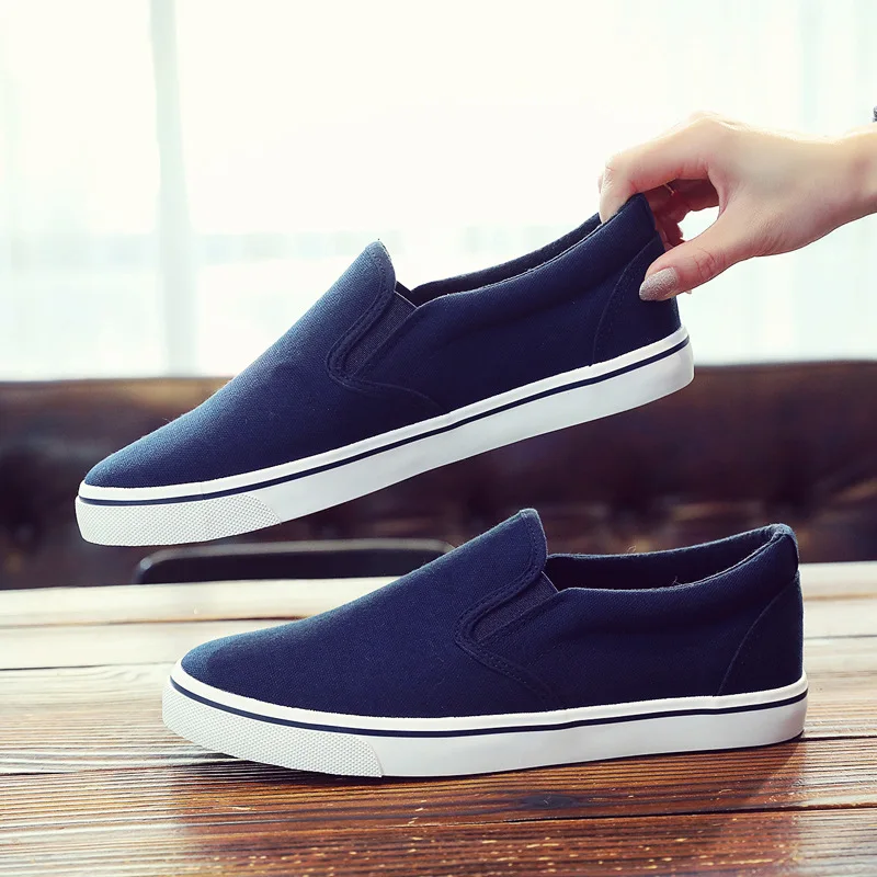 New Autumn Blue and White Casual Canvas Shoes Trend Flat Low-top Slip-on Shoes Men\'s Women\'s Work Shoes Sneakers Designer Shoes