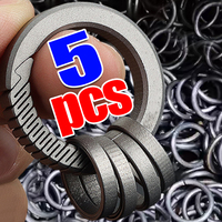 Titanium Alloy Key Rings Keychains Buckle Pendant Super Light Man Car Keychain for Male Creativity Gift Keyfobs Crafts Key Ring