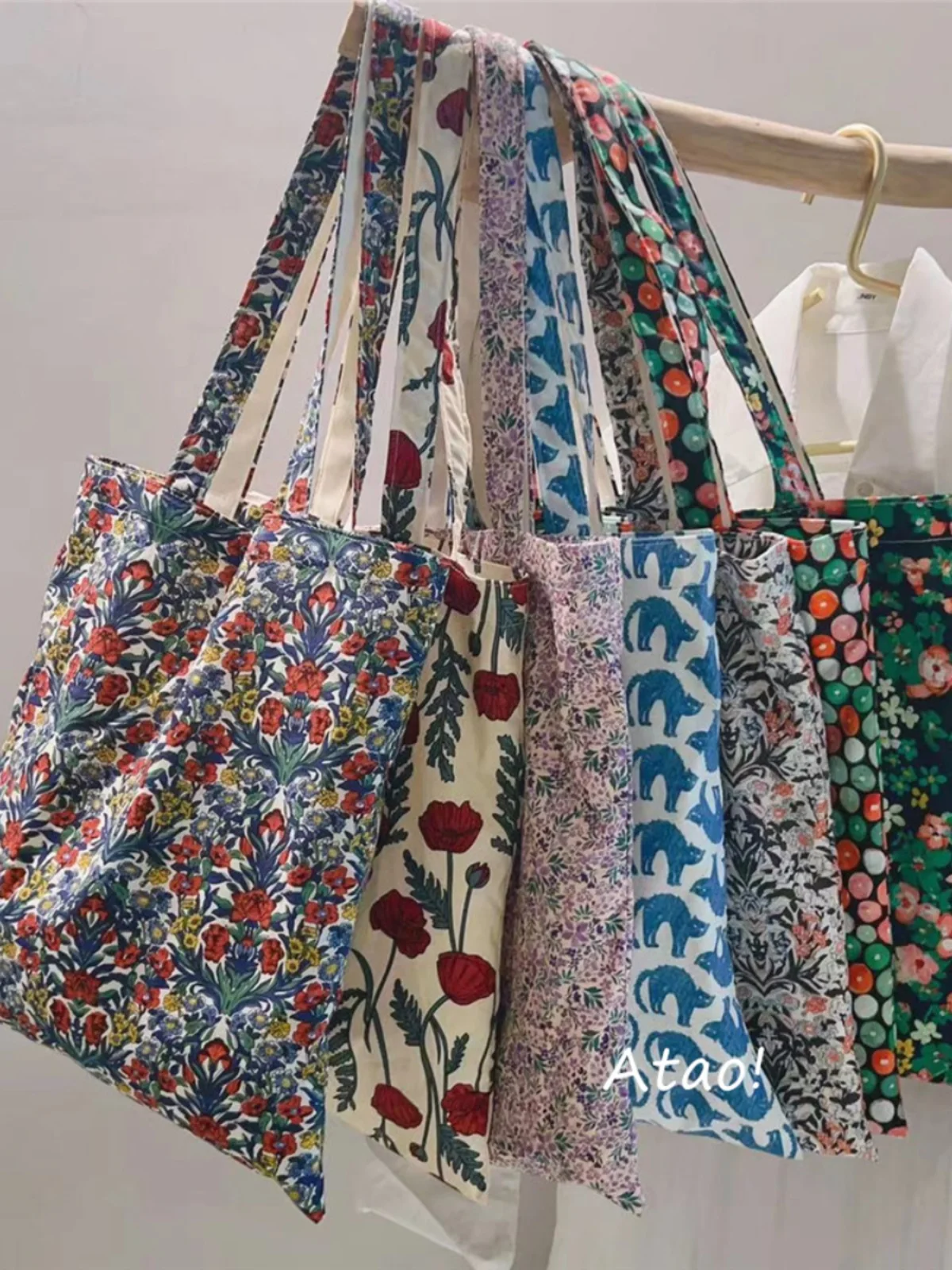 Korean Style Floral Cotton Canvas Shoulder Bag Artistic Tote Bag Versatile Casual Women's Handbag Soft Double Strap