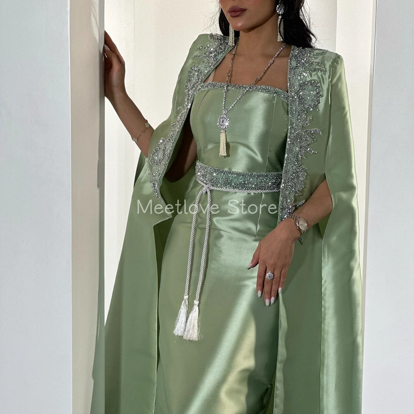 Meetlove Green Satin Crystal Luxury Prom Dresses Floor Length Customized Saudi Arabia Beading Elegant Evening Gowns 2025
