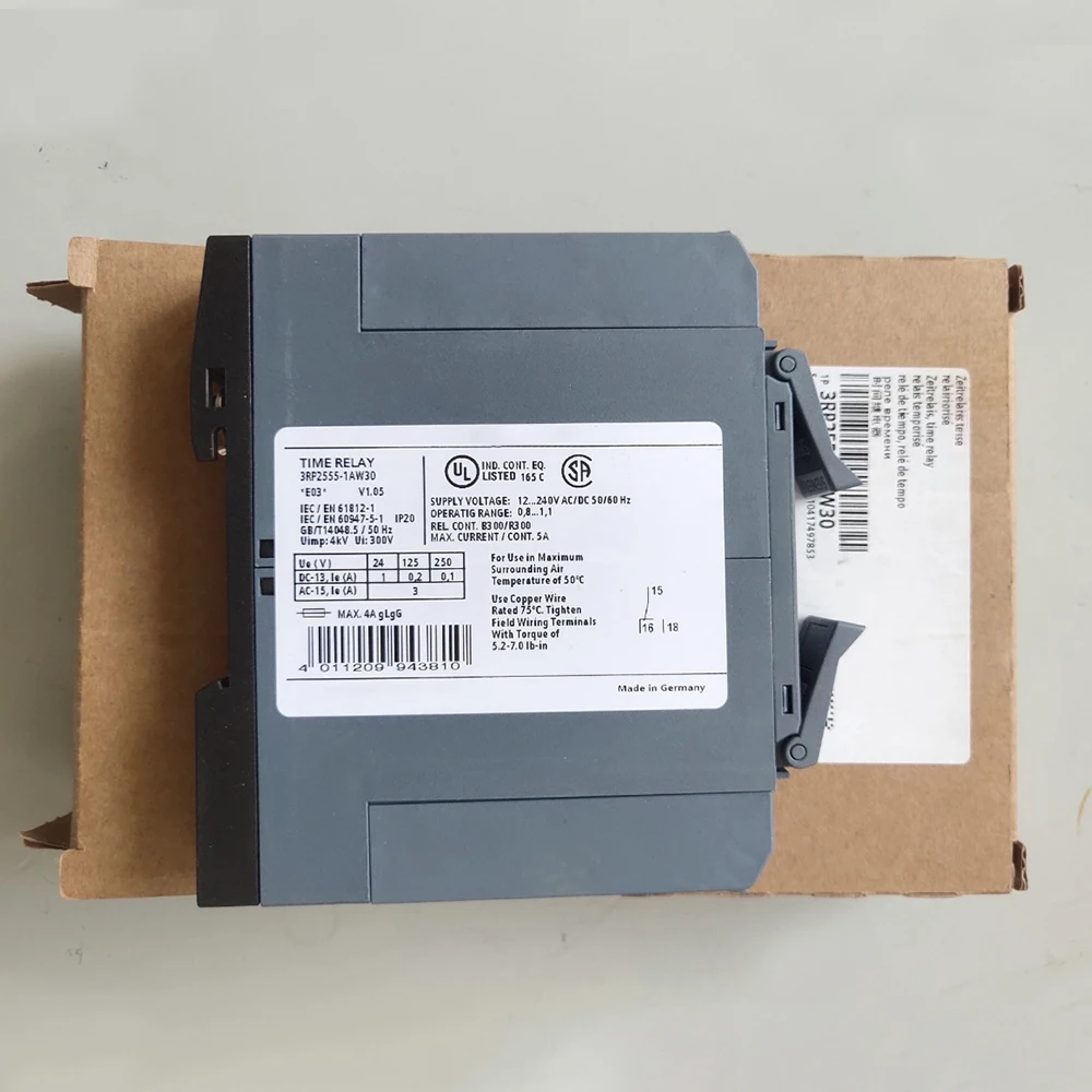 New for Siemens 3RP2555-1AW30 12-240V Time Relay Module in Box