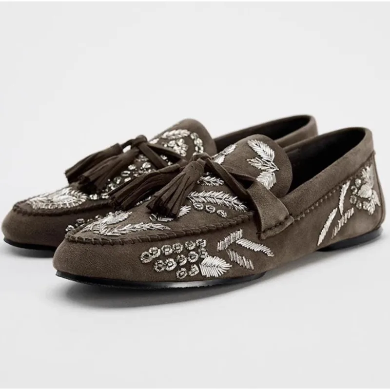 Designer Style Loafers 2026 Autumn Women Flat Shoes Leisure Comfortable Azy Flats Shoes Women\'s Embroidered Single Shoe