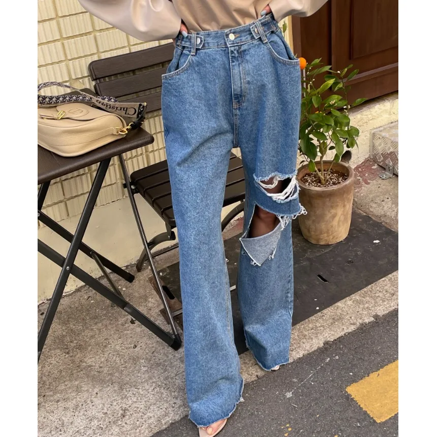 

High Waist Wide Leg Jeans Knee Hole Design Adjustable Belt Buckle Summer Fashion Women's Premium Denim Trousers