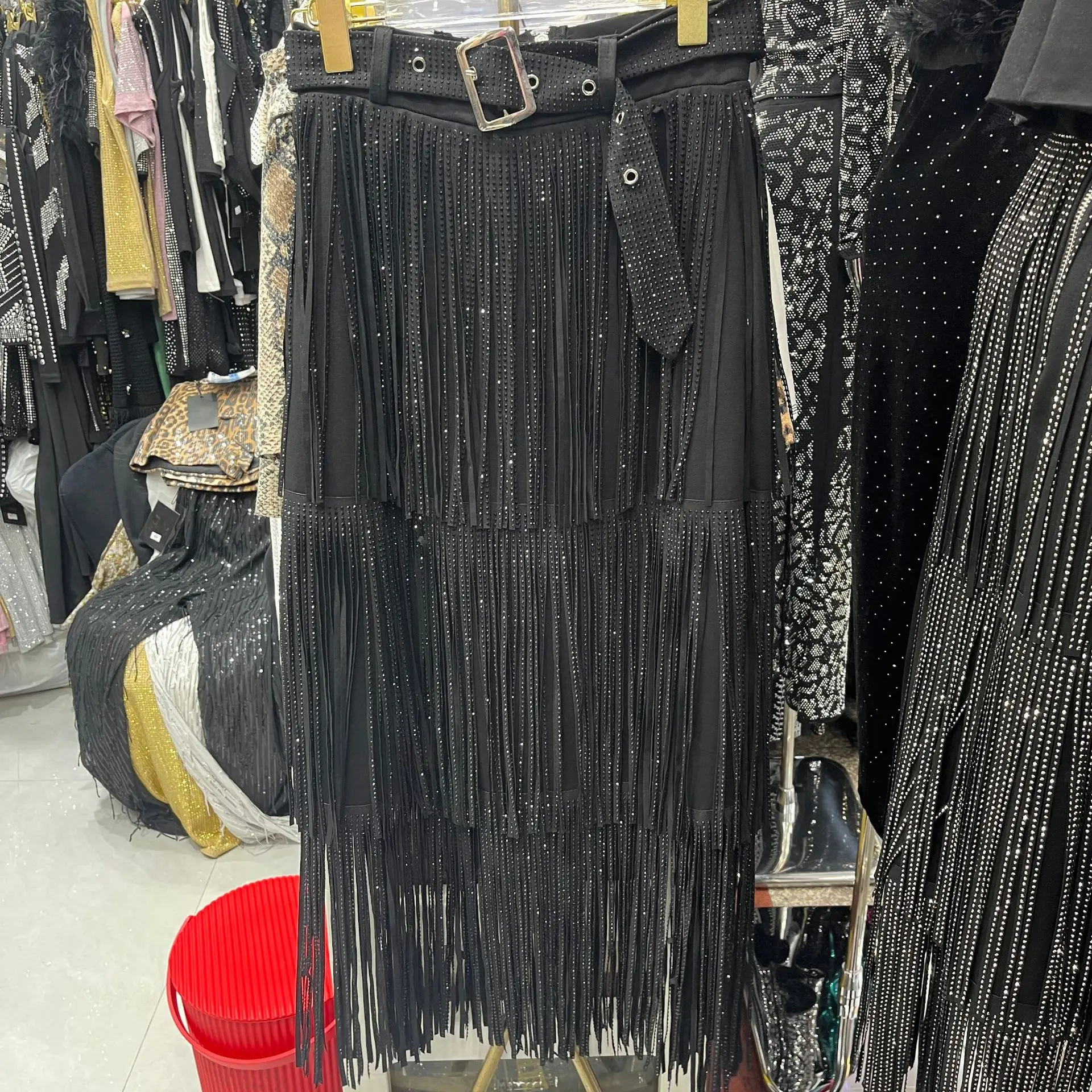 

Europe Fashion Spring Autumn Hot Diamonds Tassel High Waist Ultra Long Skirt Elegant Spice Girls Slimming Hip Shiny A-line Skirt