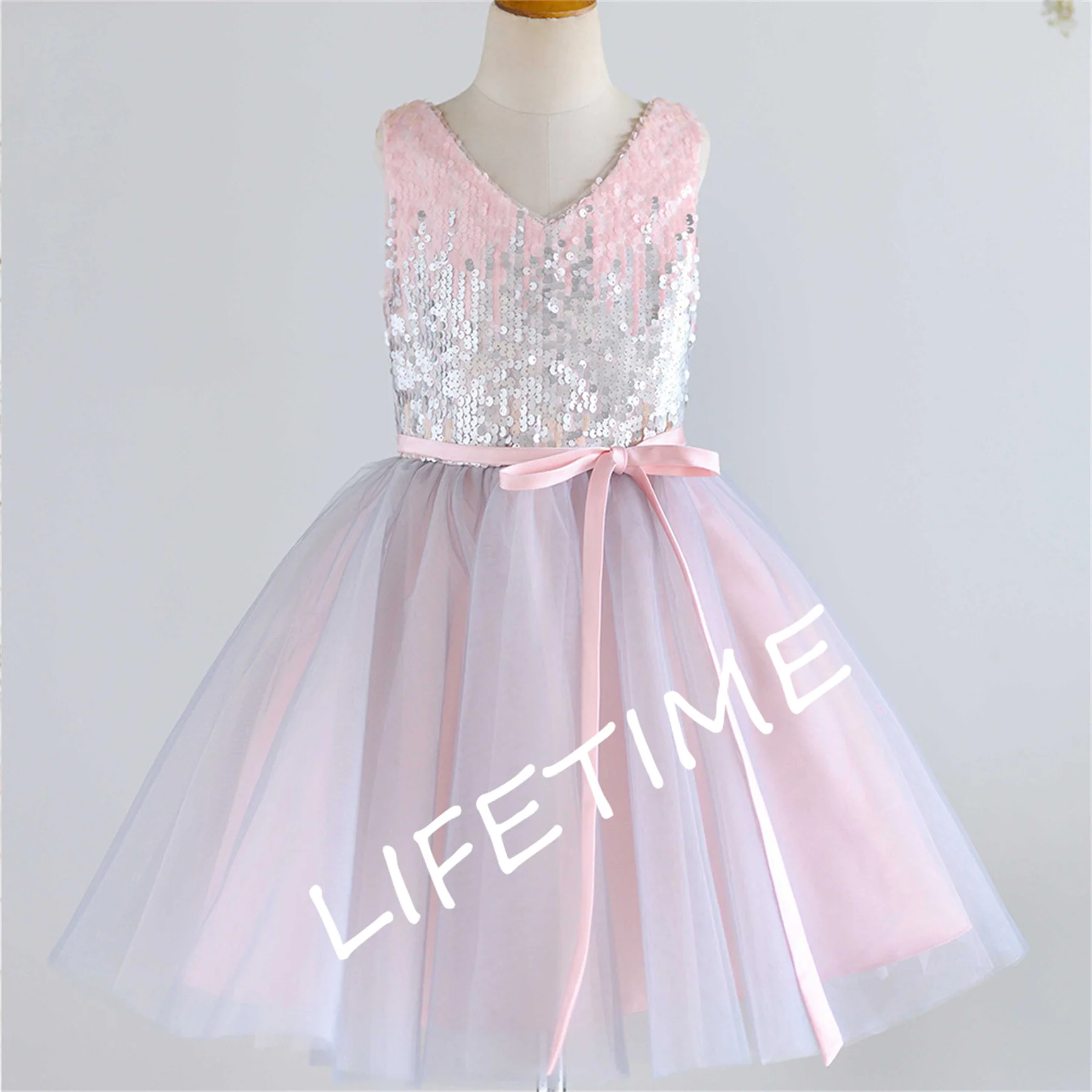 

Gradient Glitter Pink Flower Girl Dress Girl Tulle Layers Little Bride Dress Backless Bow Sashes Baby First Communion Dress