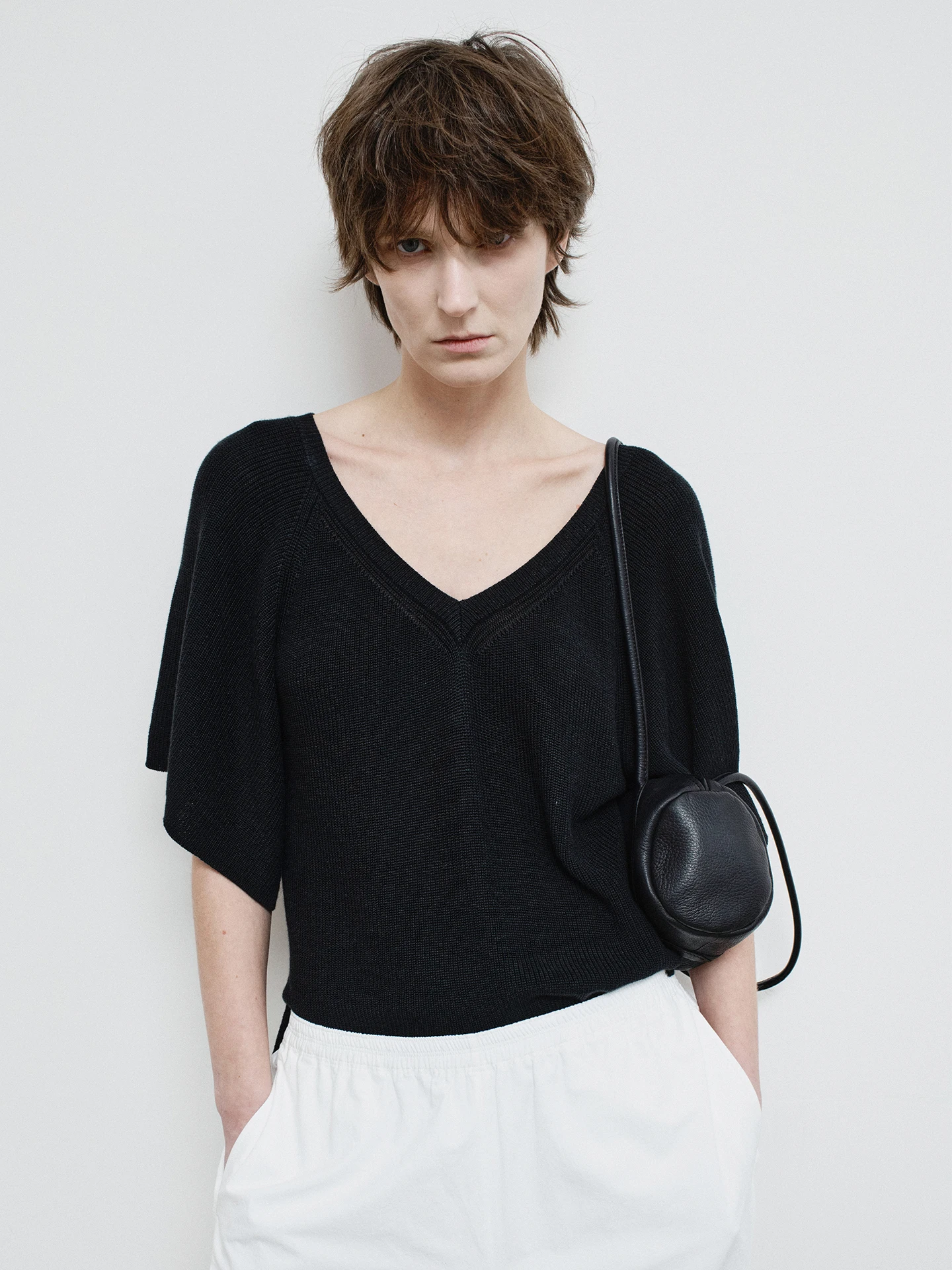 

Black Asymmetric Short Sleeve V-Neck Knitwear Top for Women Spring New Style Soft Cotton Blend Comfortable Breathable Commute...