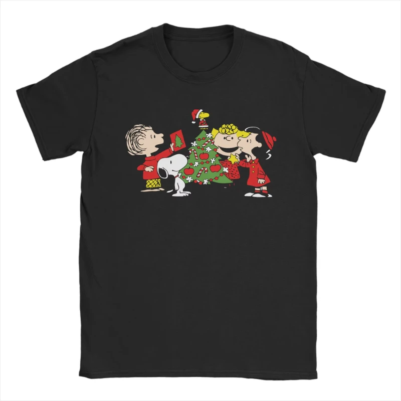 

MINISO Casual Peanuts Christmas Group Snoopy T-Shirts Men Women Crewneck T Shirt Short Sleeve Tee Shirt Gift Idea Clothes