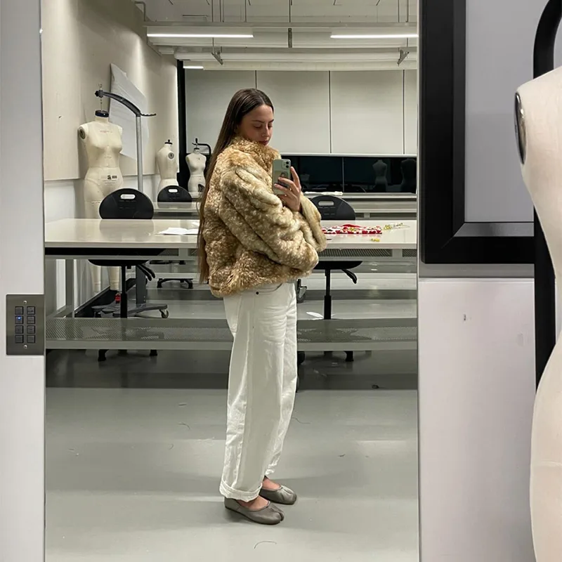 Chaqueta de piel sintética manchada de ciervo para mujer, prendas de vestir peludas cálidas de gran tamaño con solapa de manga larga, ropa de calle de otoño e invierno para señora nueva 2025
